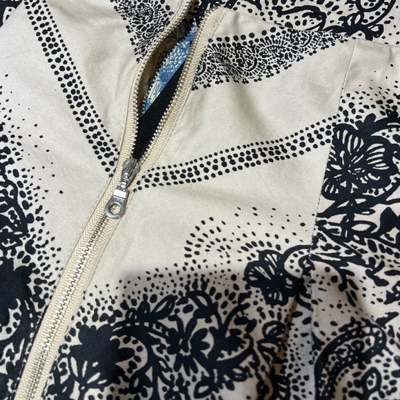 Fully lined skater skirt with front zipper, pretty pattern size 12 from Anthro - Picture 6 of 9